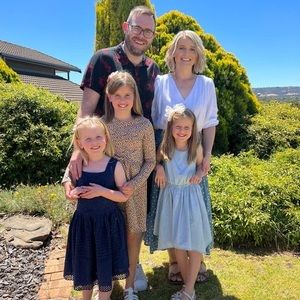 Meet your Posher, Alisa